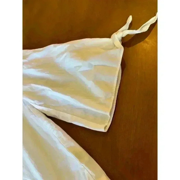 Free People size top size medium off the shoulder knot ties on the sleeves - Picture 2 of 7
